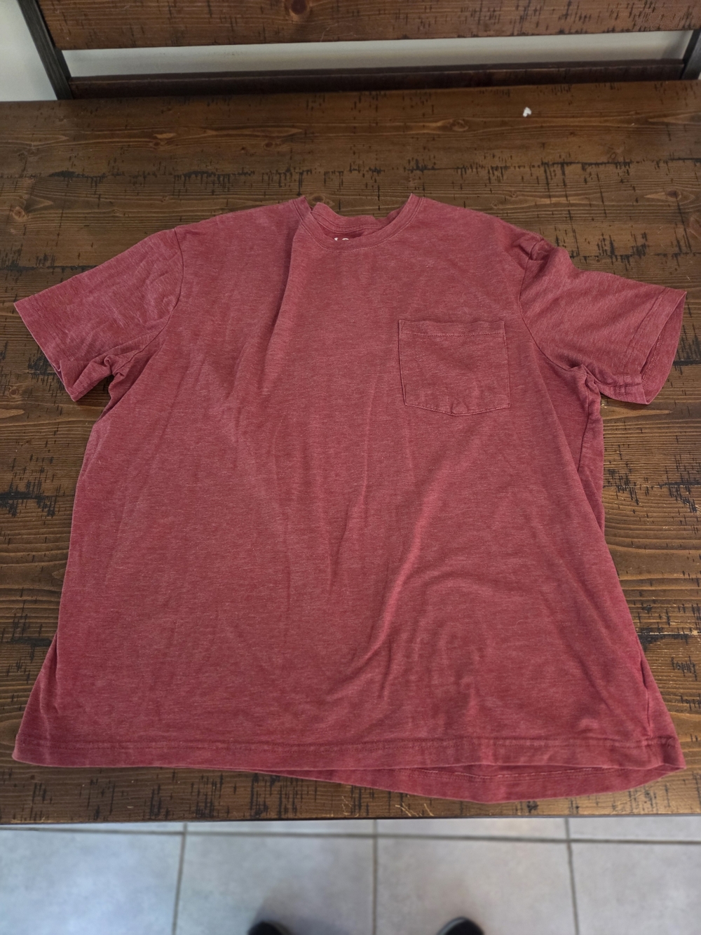 Lee Men's Heathered Red Pocket Tee